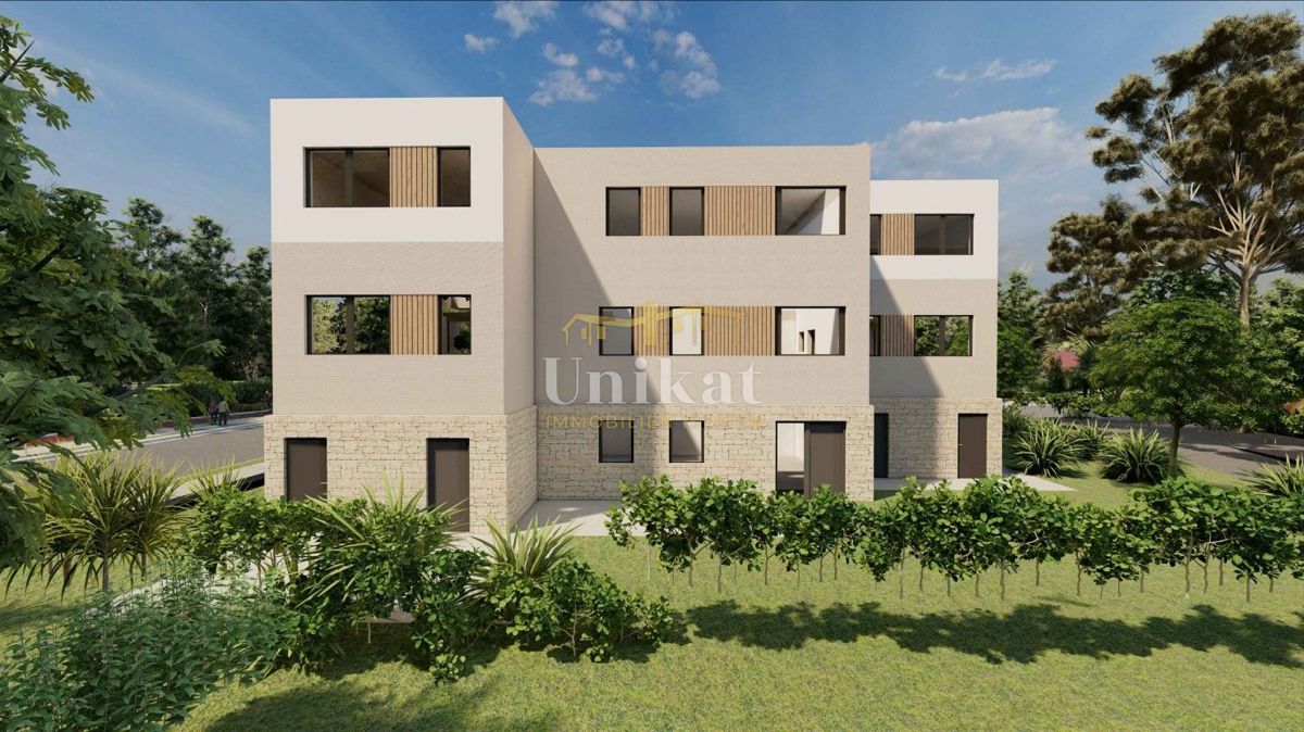 Casa a schiera con piscina a Poreč